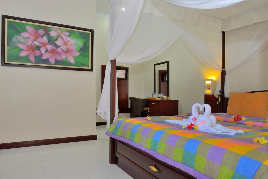 Tirta Ening Agung Hotel Sanur  Ngoại thất bức ảnh