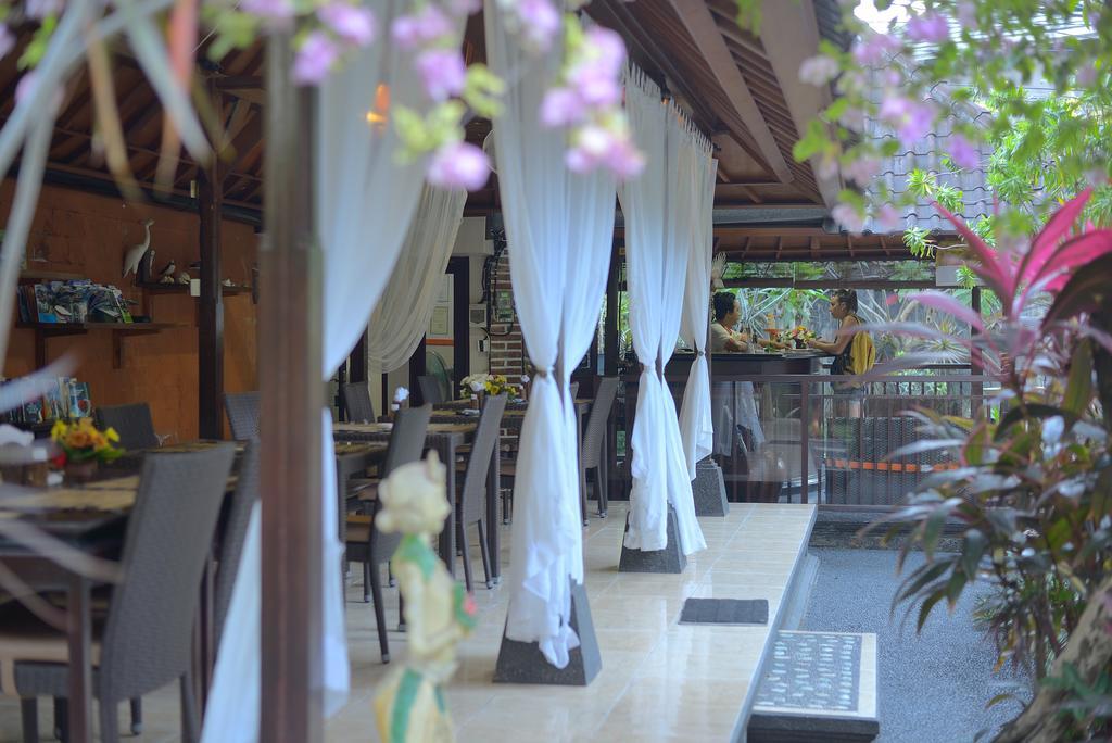 Tirta Ening Agung Hotel Sanur  Ngoại thất bức ảnh